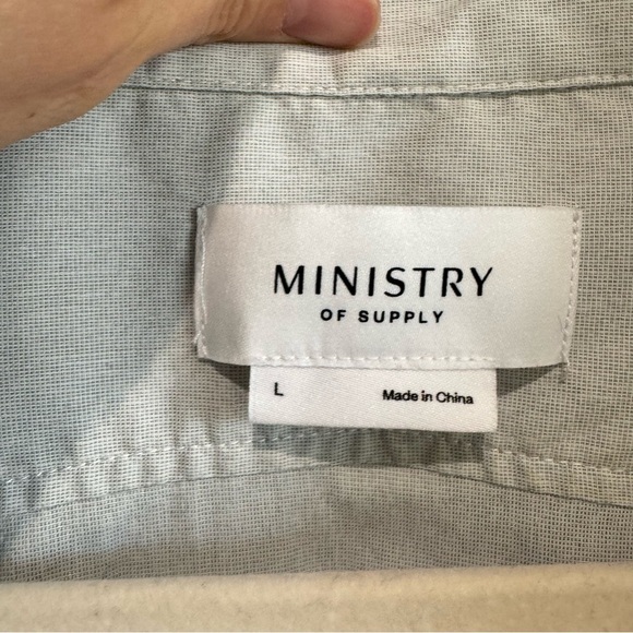 Ministry of Supply Shirt Mens Large Light Grey Long Sleeve Button Down Casual - Picture 3 of 10
